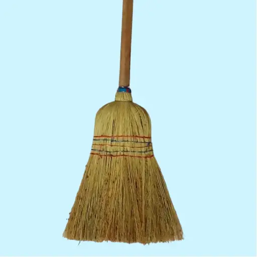 [18313] Escoba de ramas